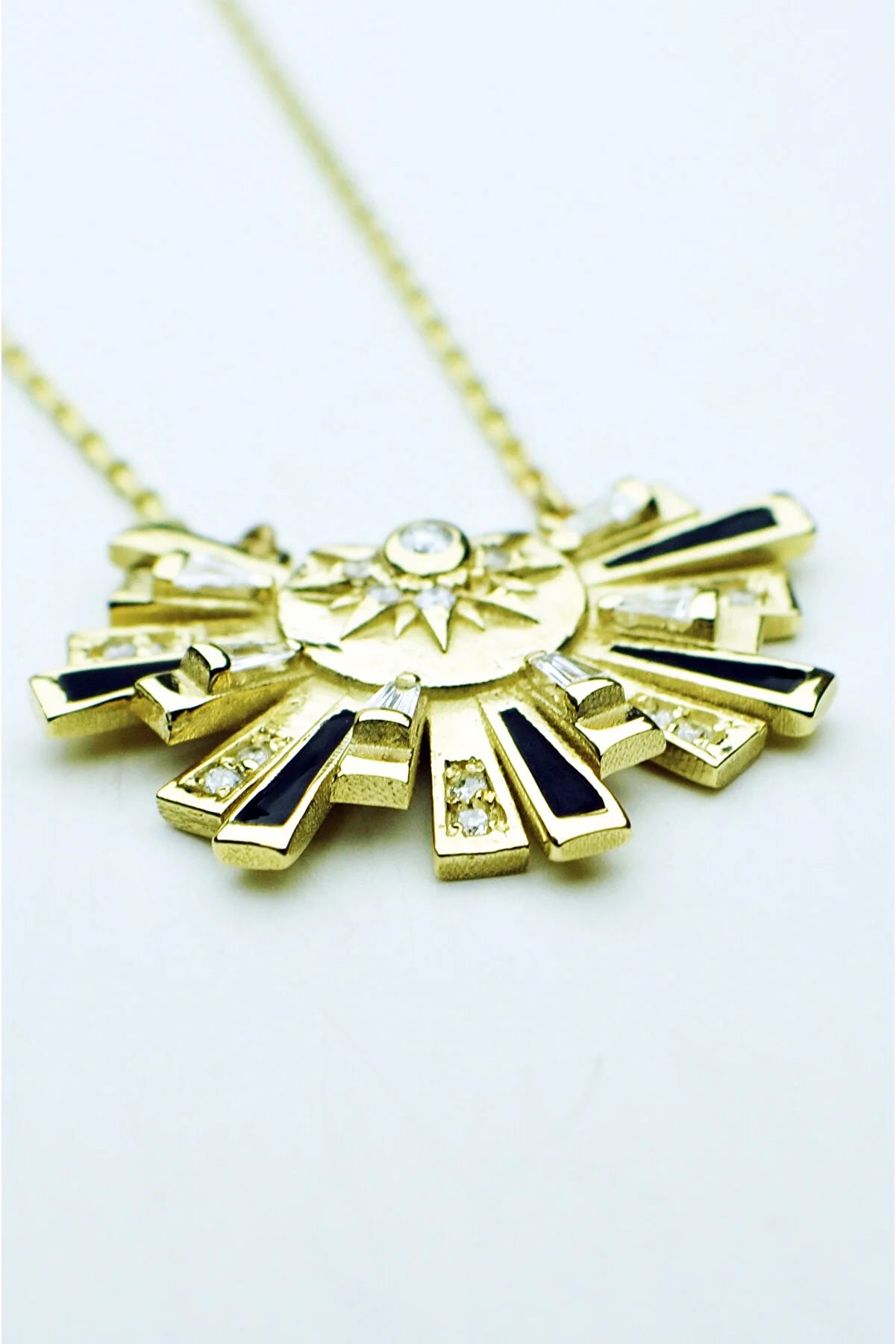 Heda Gold Necklace - heda collection